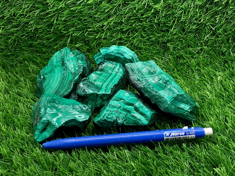 Natural Rough Malachite Green Malachite Good Quality African Malachite Beautiful Malachite