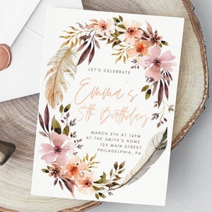Invitación de cumpleaños boho para niña, fiesta de cumpleaños boho, tarjeta de cumpleaños con plumas florales rosas, tarjeta editable, invitación de cumpleaños boho para imprimir