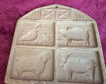 Pampered Chef Farmyard Friends Cookie Mold