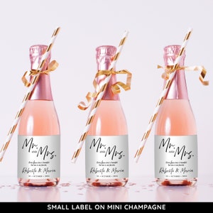 Mr & Mrs Wine Bottle Labels for Wedding, Wedding Wine Bottle Labels for The Bride and Groom 6943 Small WHT w/BLK Text
