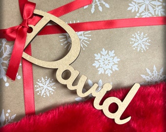 Christmas Stocking Tags in Acrylic and Wood, Custom Name Tags for Gifts and Place Settings - 9735