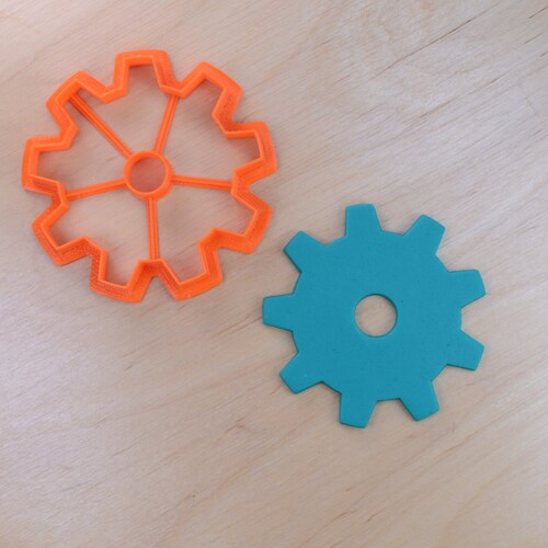 Gear Cookie 102 Cutter – USA Made, Baking Theme Cookie Cutter