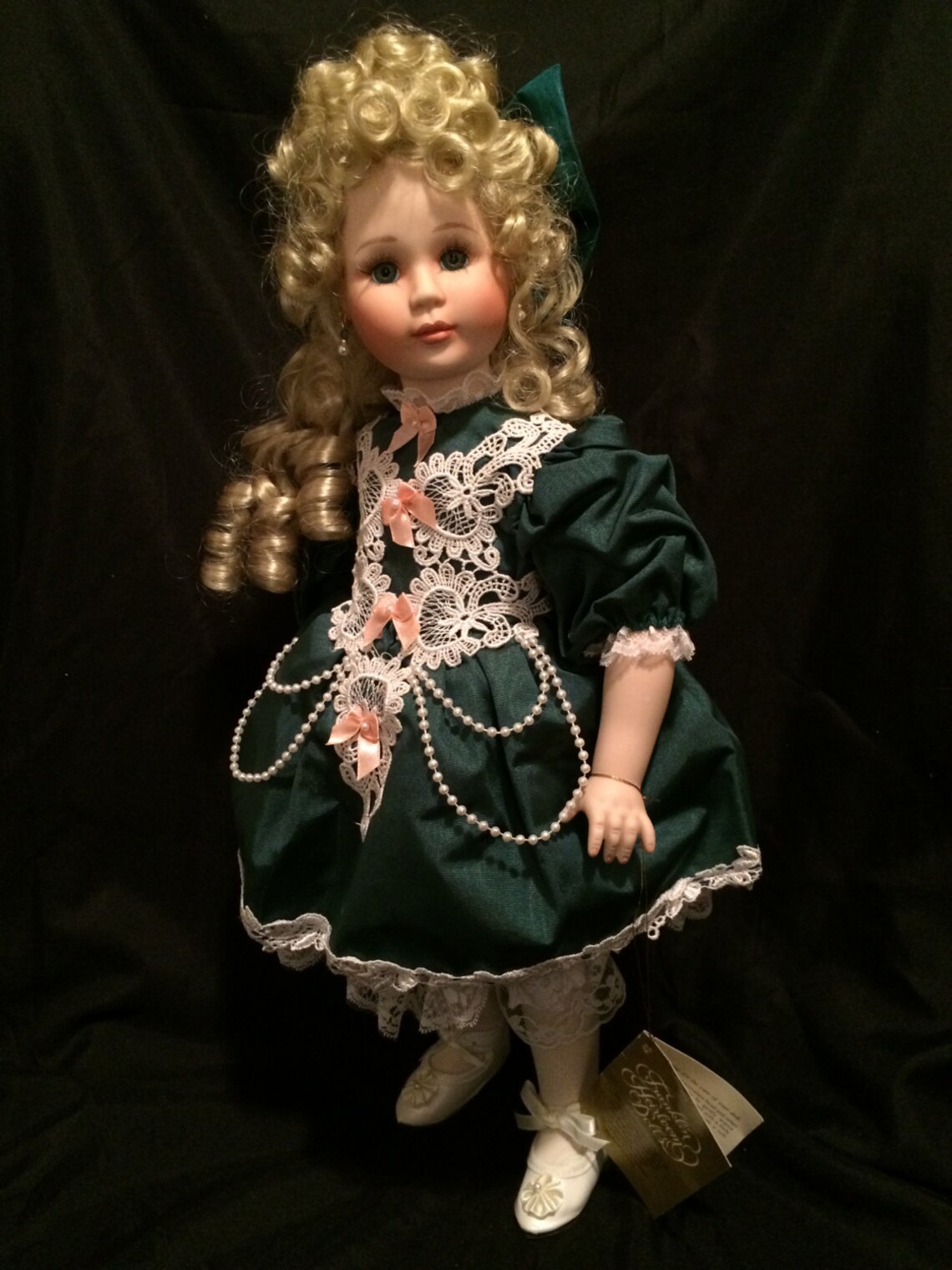 the heirloom collection porcelain dolls