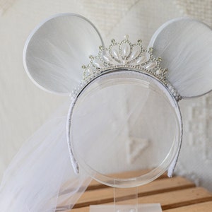 Bridal Minnie Mouse Headband with Tiara and Removeable Veil!