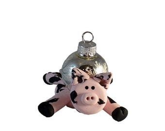 Squishy the pig picture holder/ornament