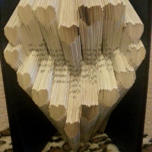 Heart Made of hearts MMF book folding pattern (266 folds - 532 pages)