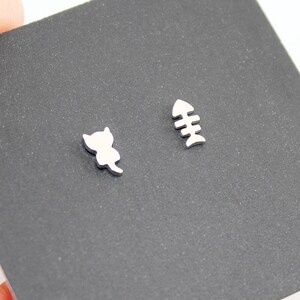 Plain Cat and Fish Screwback Earrings, 925 Sterling Silver, Baby Girls Children Screwback Earrings