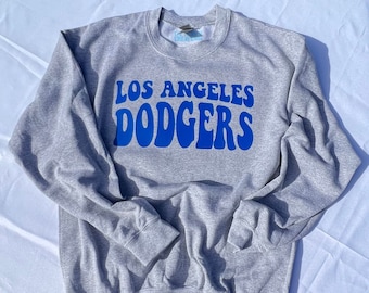 white dodgers sweatshirt