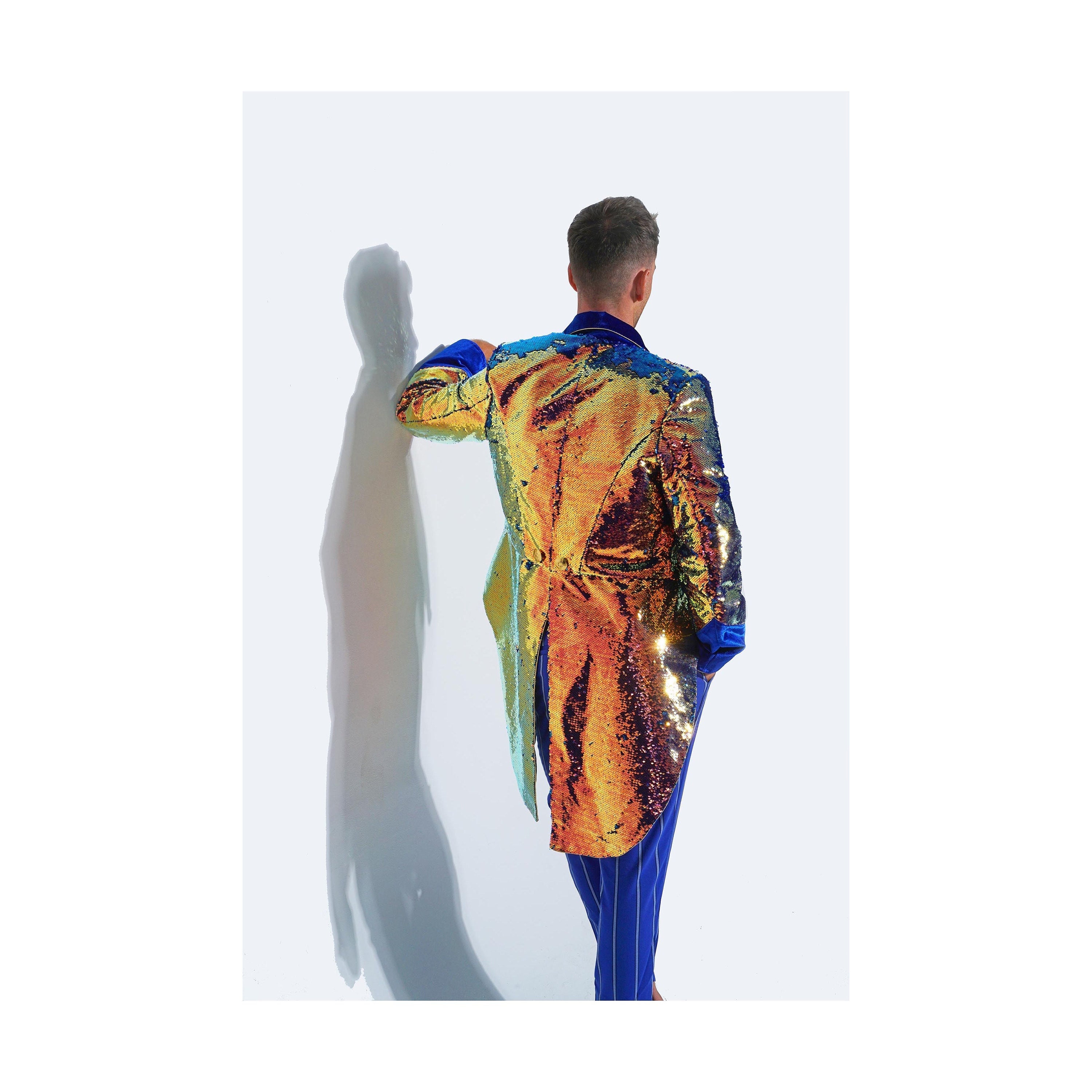 green emerald velvet dress Gold Sequin Disc Bomber Jacket: Women's Christmas Outfits main image 1
