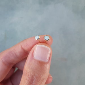 14k solid rose gold tiny opal studs,rose gold opal stud earrings,tiny rose gold opal earrings,4mm gold opal studs,14k rose gold small studs