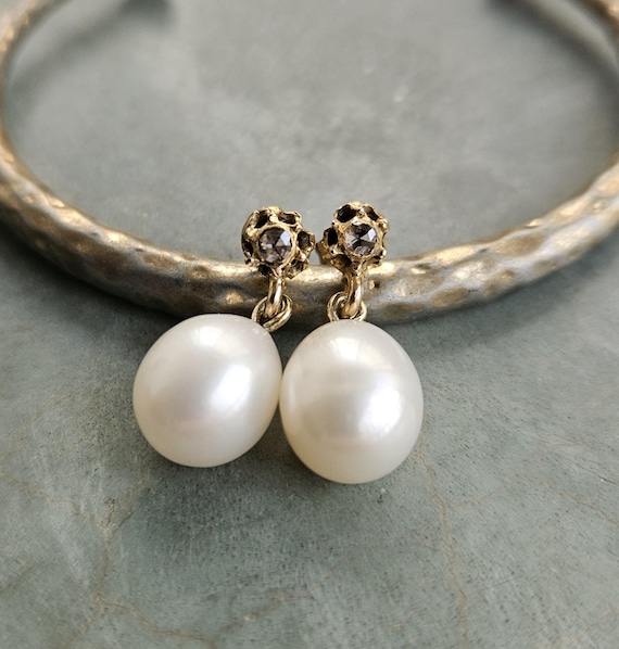 9k solid Gold Pearl Dangle Earrings: Rose Cut Diamond Vintage Design earrings