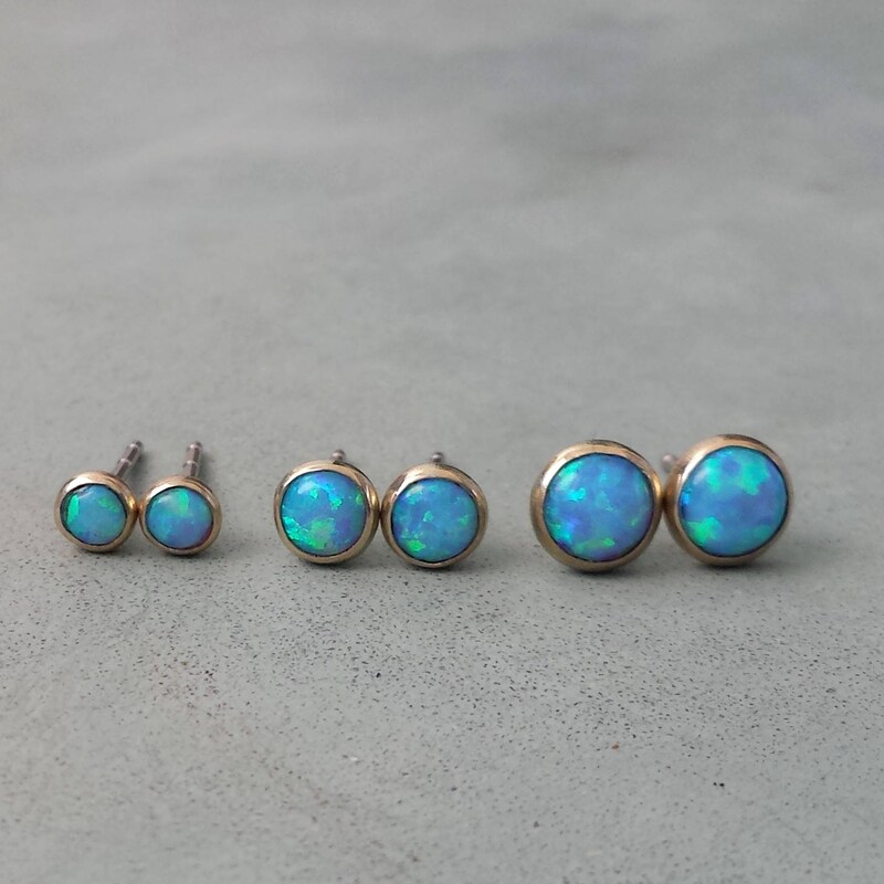Opal Earring - Gold