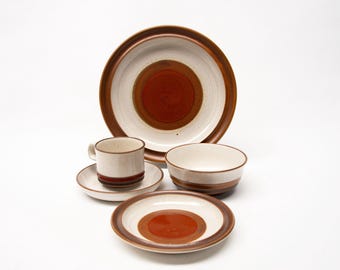 Vintage 1970s Denby Potters Wheel, 5 Piece Dinner Setting x 1