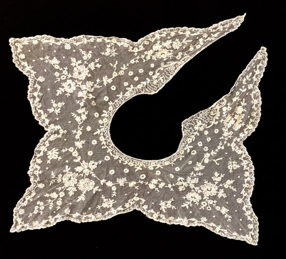 Victorian European Handmade Lace Shawl