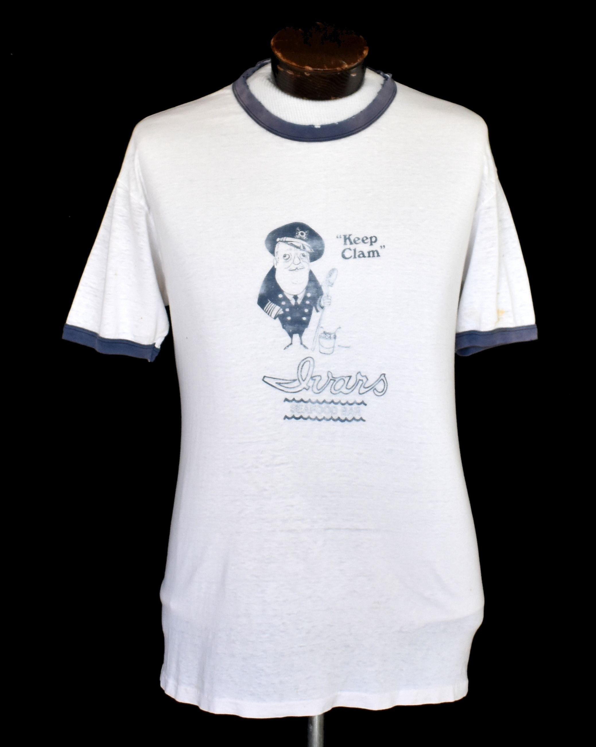 Vintage 80s Ivars Seafood Bar Tee Shirt, 1980s Restaurant T-shirt 
