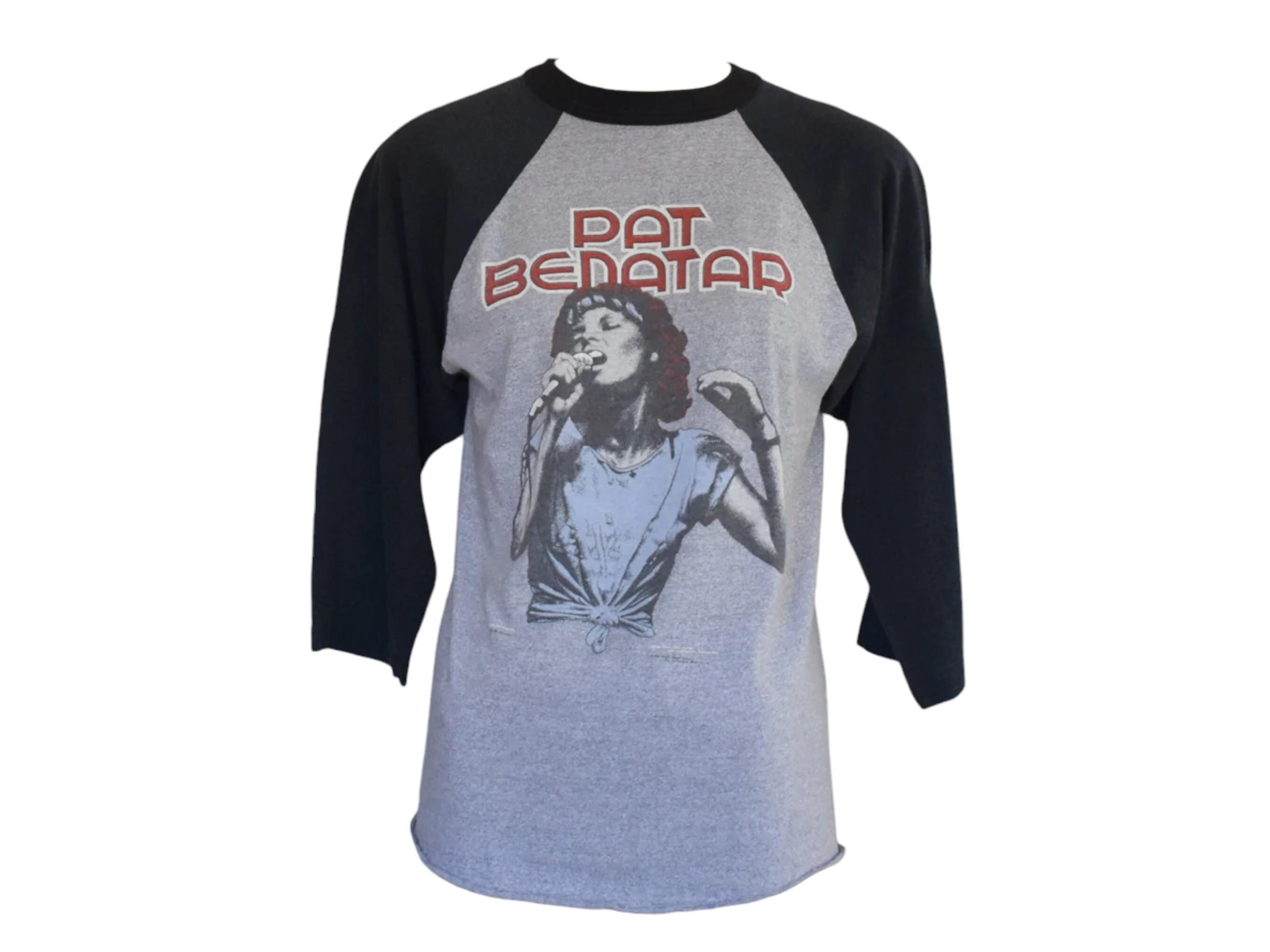 PAT BENATAR ROCKS. イベントTシャツ 1986年 il_fullxfull.6236114700_cbe0.jpg
