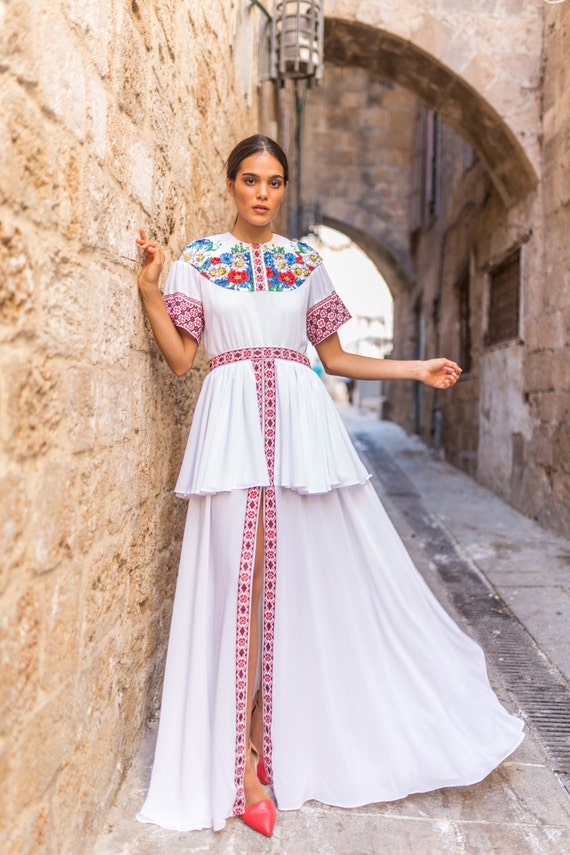 white christmas dresses Designer Chic Bohemian beach look lace chiffon satin A-line wedding dress main image 0