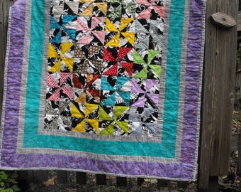 Baby Quilt, kleiner Quilt, Wandbehang, Kunst Quilt, Geschenk fürs Kinderzimmer, Geschenk für Baby, Krippendecke, Baby Shower, handgemachter Quilt, handgemachtes Baby