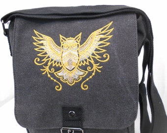 Woodland Owl Tablet Bag, Ipad case, Embroidered bag, Vintage washed canvas