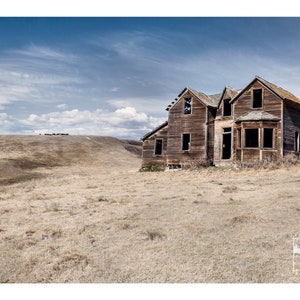 Abandoned House Photograph, Fine Art Print, Farmhouse Country Décor, Rustic Wall Art, Rural Backroad Prairie Photography, Canvas & Metal image 2