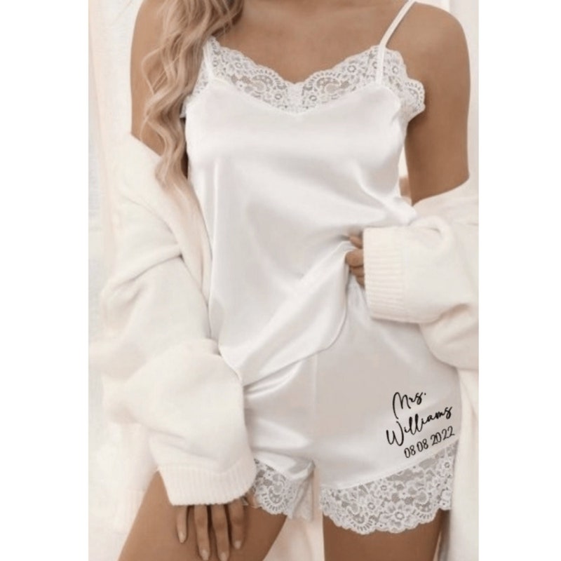 Short Lace Brides Robe - Etsy