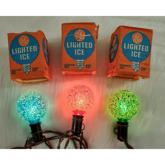 3 Vintage GE Lighted Ice Snowball Sugar Christmas D30 C7 Light Bulbs Tested w Box