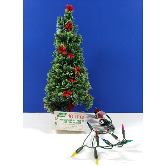 Vintage Yuletide Green 10 Lite Poinsettia Plastic Christmas Table Top Tree 15"