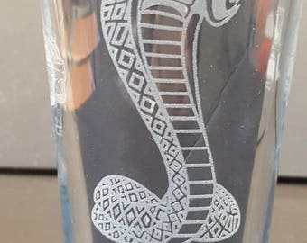 Ford Mustang 1999 SVT Cobra design - Laser Etched Pint Glass