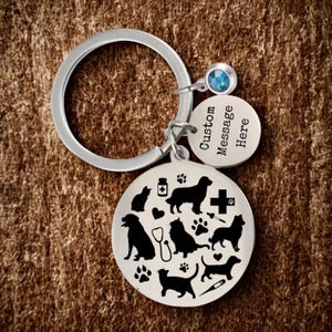 Personalized Veterinarian Key Chain: Gift Gifts for Animal Doctor Vet Tech Office Staff Appreciation Thank You Dog Cat Animals Medical Care