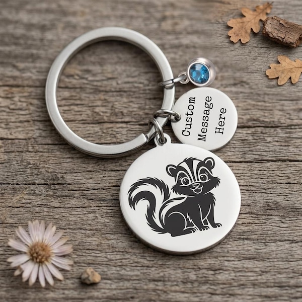 Llavero personalizado de mofeta: regalo grabado a medida para amantes de los animales.