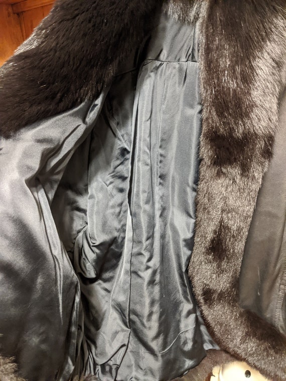 Vintage Fox Fur Coat - image 5