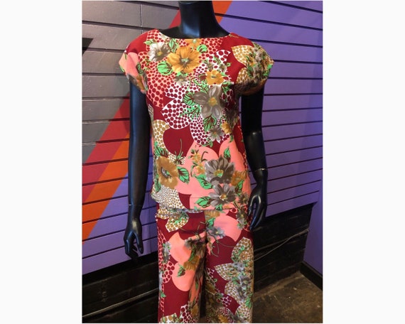 70s Vintage Floral Print Set