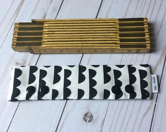Bumpy Road or Cloudy Sky Needle Cozy-Various Sizes