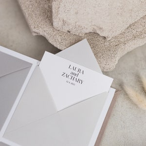 Personalisiertes Hochzeitsgästebuch mit Umschlägen für Instax und Polaroid ® Fotos mit Wishes & Advices Karten, individuelles Hochzeitsfoto-Gästebuch