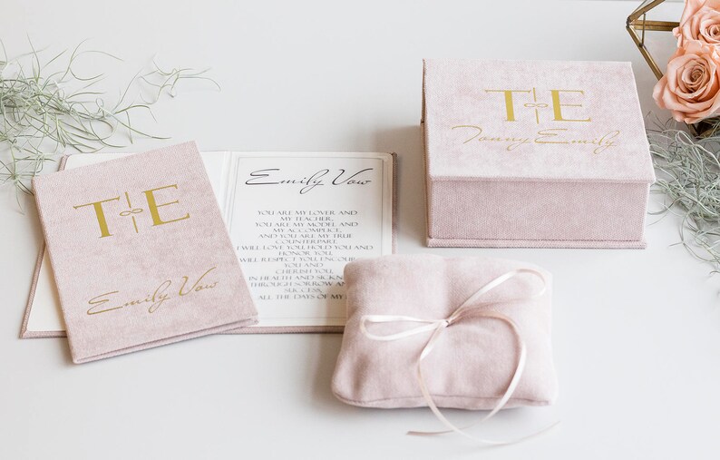 I do wedding Blush pink personalised wedding ring box with wedding vow books and wedding ring pillow Box for wedding ring Custom ring box