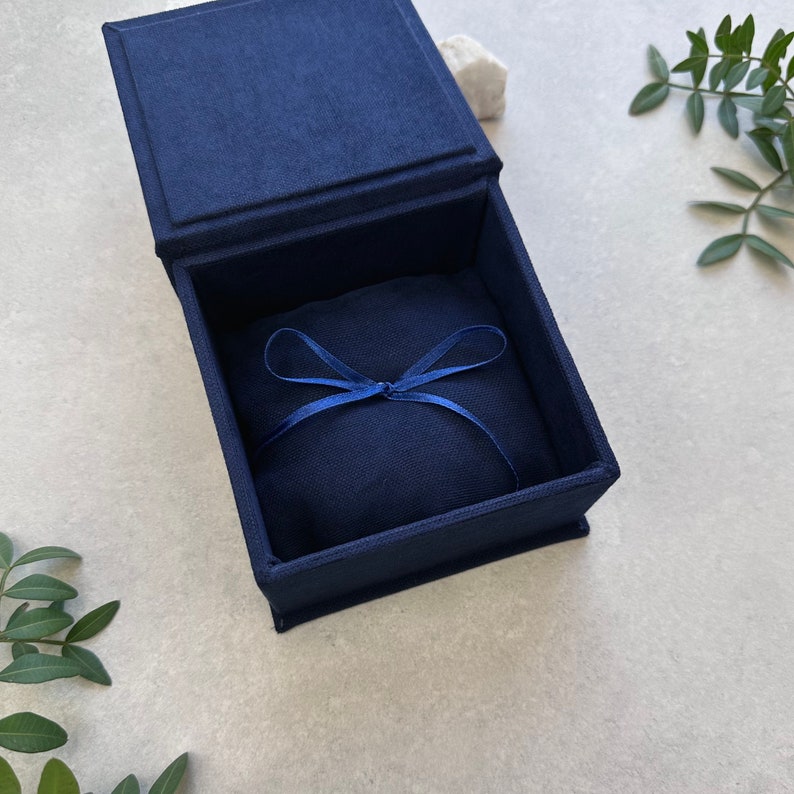 Personalized wedding ring box with pillow Wedding ring pillow Ring bearer box Custom ring box Ceremony ring box Newlywed rings box image 6