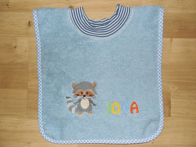 Towel bib with name and embroidery image drool bib image 1