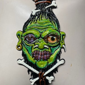 Shrunken Head Latex Necklace - Green