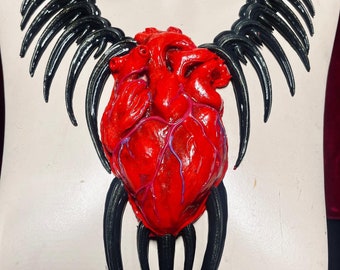 Ve Heart Latex necklace