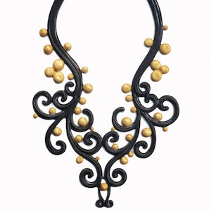 Abstract Circles Latex Necklace “Liftlo”
