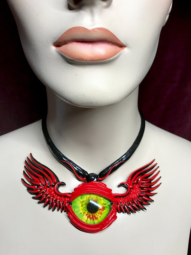 Glide latex Necklace