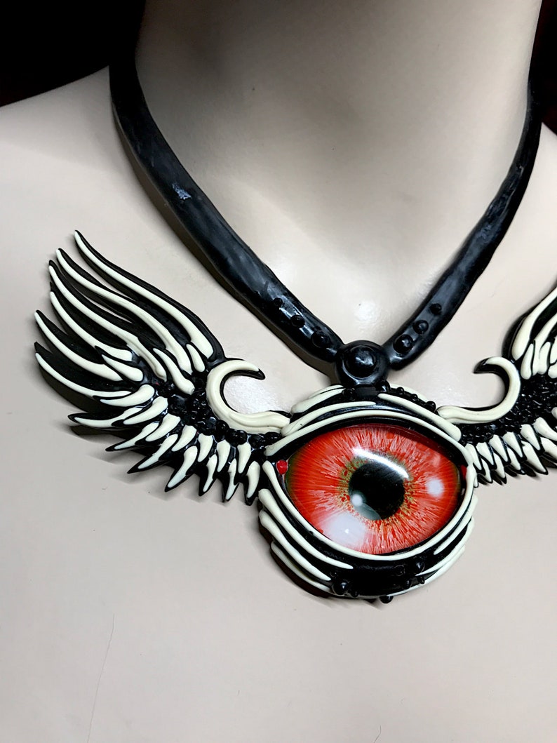 Glide latex Necklace