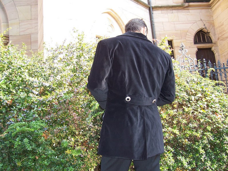 Frock coat for the groom image 3