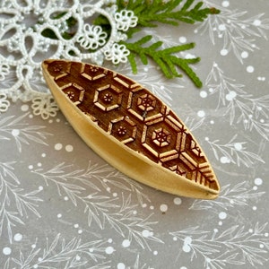 Wood Tatting Shuttle Handmade of Wood maple Shuttle Frivolite  Tatting Tool Navette