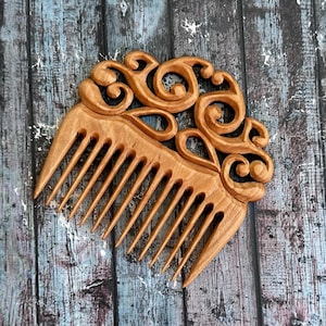 Handmade wooden comb with carving for women / Wide Tooth Comb mom gift Christmas gift solid pear wood