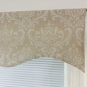 Damask Scalloped Valance. Oatmeal Ivory Valance. Fully lined window valance. Designer Valance. decorative valance. Kitchen Valance