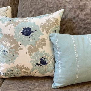 Un fodera per cuscino floreale Chiusura con cerniera fodera per cuscino Spa Blue Taupe Ecru Cuscino decorativo Euro Shams Throw Cuscino lombare 20x20 26x26