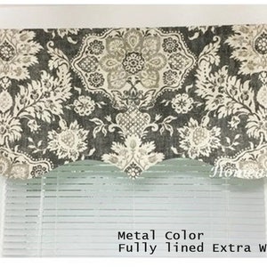 EXTRA wide Scalloped Valance. Size up to 109&#39;Wide. Sliding door valance. Fully lined Scalloped Valance. Farmhouse valance. Gray Valance