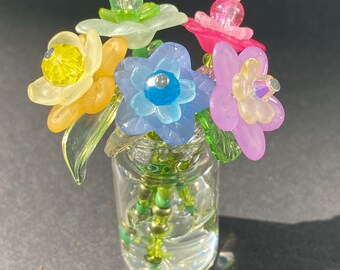 Mini Beaded Flower Bouquet with Glass Vase, Handmade Floral Art, Colorful Floral Desk Shelf Gift