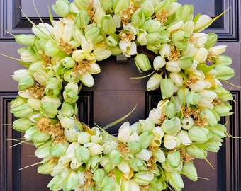 St Patrick’s Day Tulip Wreath on Grapevine, Spring Front Door Wreath, Lucky Gold Coins, Shamrock Decor